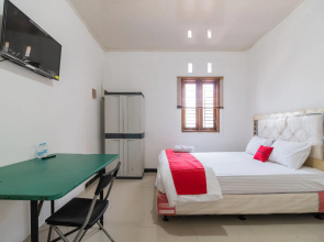 RedDoorz Near Terminal Bubulak Bogor