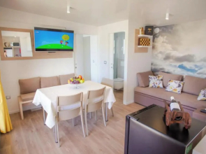 Lastura Mobile Homes