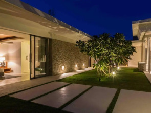 Ultimate Luxury Villa, Fantastic 180° Sea View !