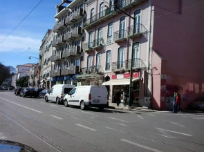 Superb Apartments Overlooking Graca in Lisbon