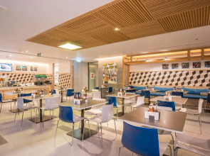 Holiday Inn Express Bangkok Sathorn by IHG