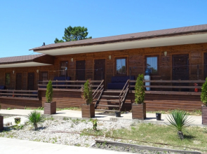 GudaUta Hotel