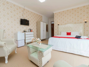 RedDoorz Premium @ The Heritage Bukit Lawang