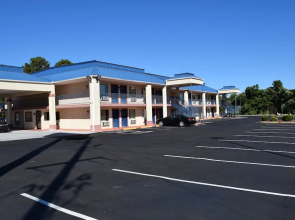 Royal Inn Douglasville