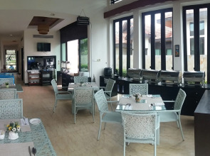 Borneo Beach Villa & Suite