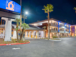 Studio 6 Suites – Stockton, CA – Waterfront