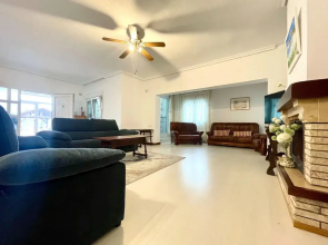 Villa in Roquetas Near Beach & Pool