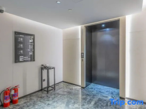 Xiongan Kapok Hotel