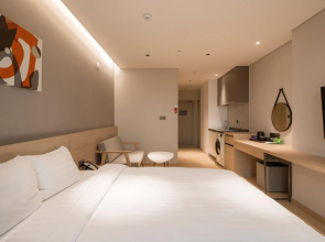 Chestertons Sokcho