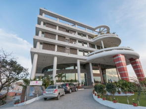 Pride Premier Solitaire Dehradun
