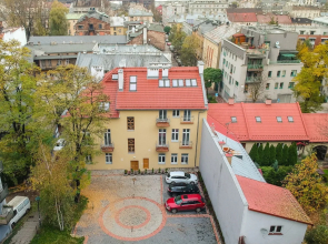 1898 Parkside Boutique Residence