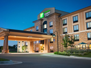 Holiday Inn Express & Suites Wichita Northeast by IHG