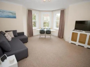 Gardens View No3 - Great location in Bournemouth