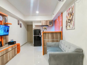 Best Deal And Restful 2Br Meikarta Apartment