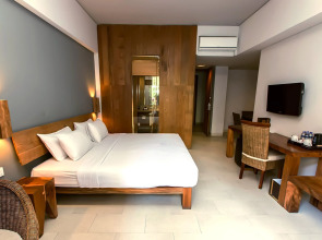 THE 1O1 Bali Oasis Sanur