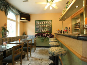 Adesso Hotel