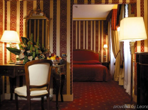 Sina Palazzo Sant'Angelo