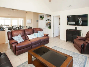 Coastal View VI - 6 Br Home