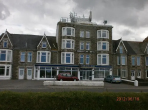 Narrowcliff Hotel
