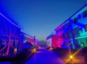 Liangzi Seaview Family Apartment (Laoting Tangshanwan Shop)