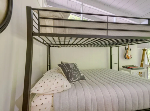 Gilford Vacation Rental w/ Lake Access & Mtn Views