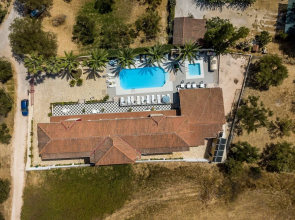 Roseclub Apartments