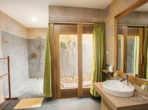 Курортный отель Green Bay Phu Quoc Resort & Spa
