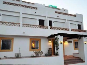 Hostal El Dorado Cabodegata