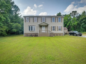 Group-friendly Myrtle Beach House w/ Deck