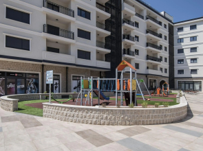 Apartment M