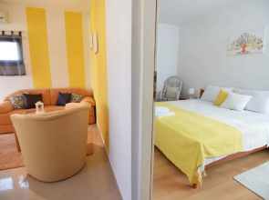 Apartment in Maslenica With Terrace