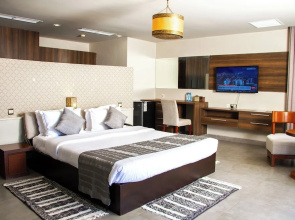 The Royal Shaza Suites