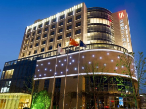 Yang Peng Jin Jiang Hotel