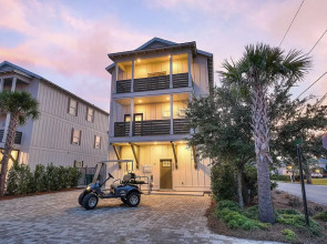 Casa Blanca by Five Star Properties