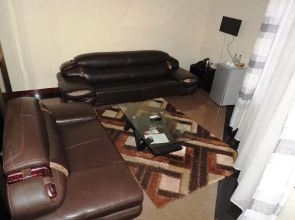 Lenny Hotel