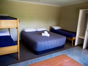 The Camp - Lake Hawea