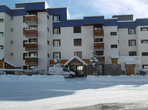4 persons apartment in a quiet area Apartment 1 agence la cime