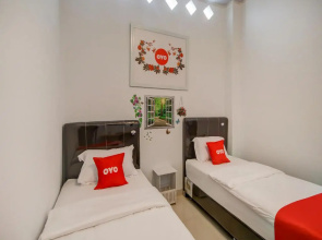 OYO 89995 Damai Guest House