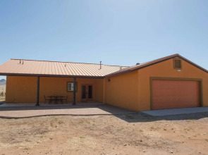 Horse Shoe Court Vacation Rental