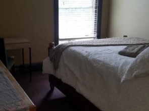 Summit Peaks Riverside Lodges East & West