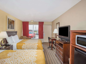 Days Inn by Wyndham Blytheville