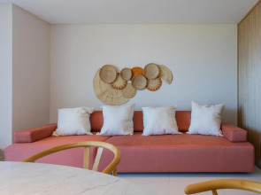 Acqua Residences Luxury Collection