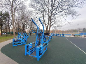 Апартаменты Три семерки на улице Гостиная