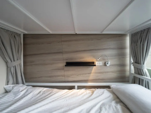 LIGHT INN - Hostel