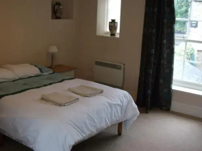 Faulkland Inn