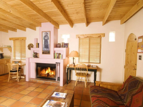 Burch Street Casitas Hotel Taos