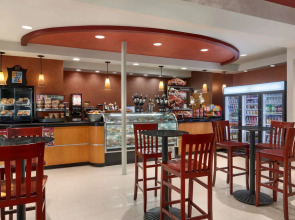 Holiday Inn Newark International Airport by IHG