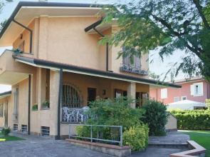 Rita Forte dei Marmi