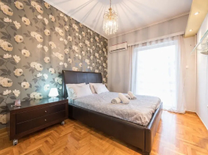 Keramikos Flower Power Residence