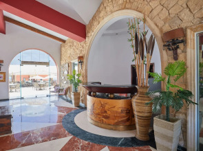 Golden Ocean Marina Hotel